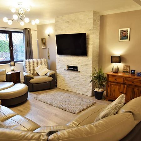 Mikes At Menai - Stylish & Spacious 3 Bed House In Menai Bridge. Exterior foto