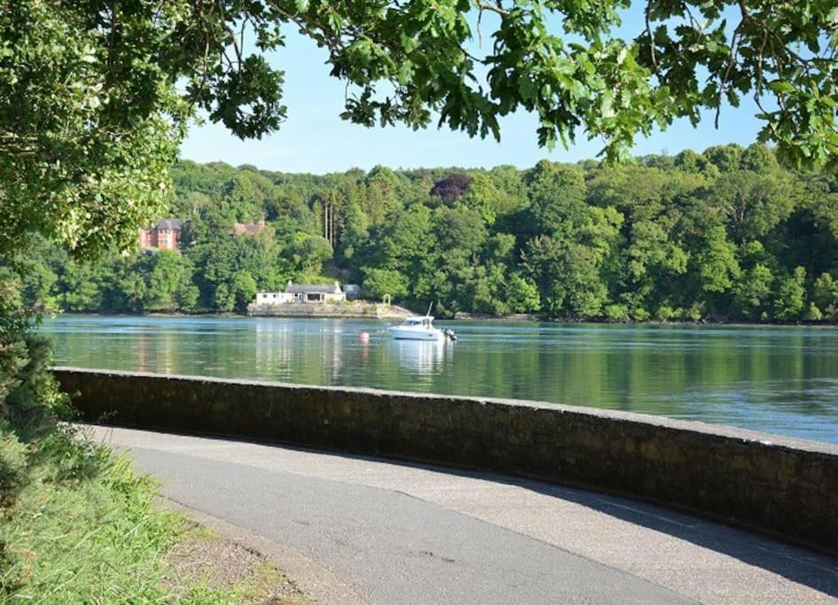 Mikes At Menai - Stylish & Spacious 3 Bed House In Menai Bridge. Exterior foto